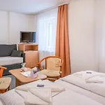 Yacht Club Hotel Tihany