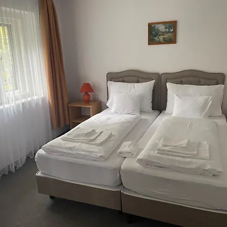 Yacht Club Hotel Tihany