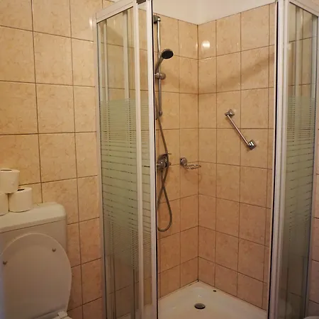 מלון Yacht Club טיהאני