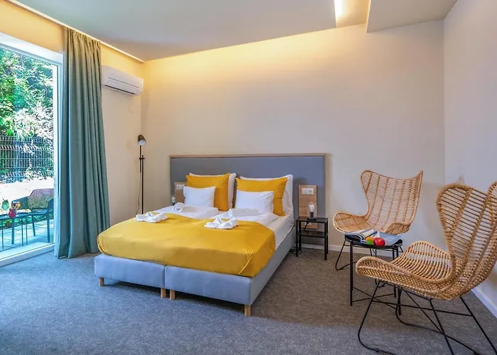 Yacht Club 3* Tihany