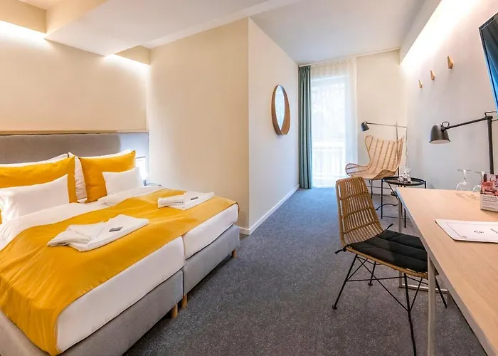 Yacht Club Hotel Tihany